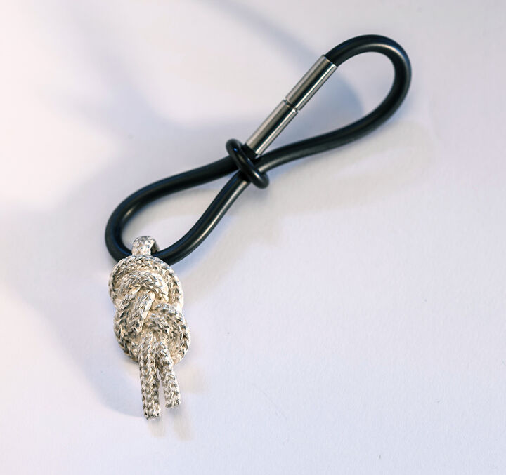 Schlüsselanhänger KNOTEN in Silber